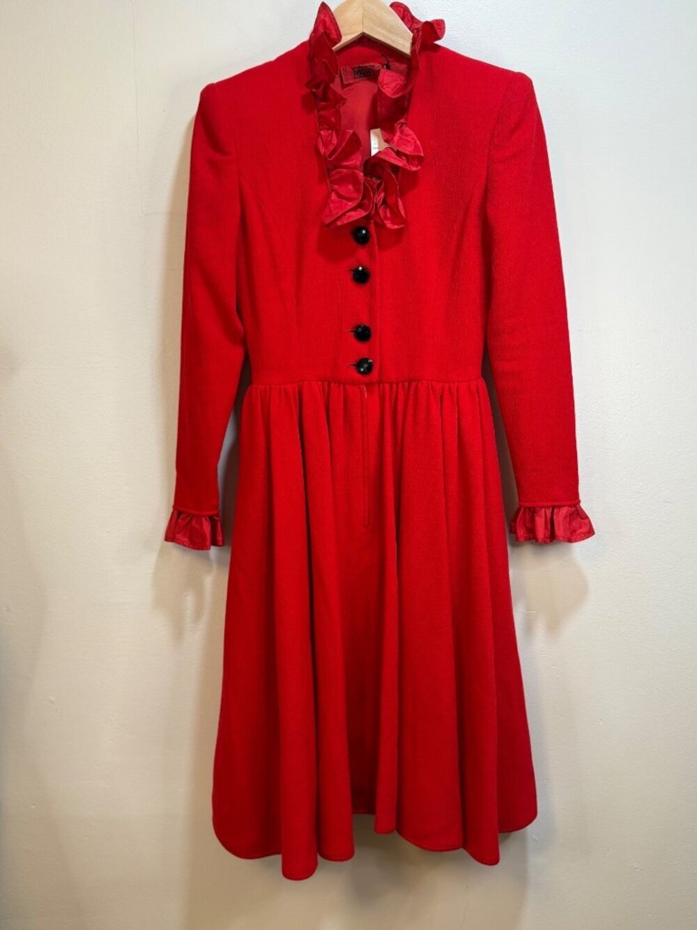 Valentino Night Iconic Red Ruffle Vintage Deatstock Couture Mob Wife 1980s Sz 4